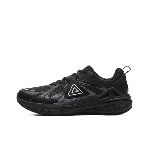 PEAK Беговые кроссовки Low Top Черные Мужские