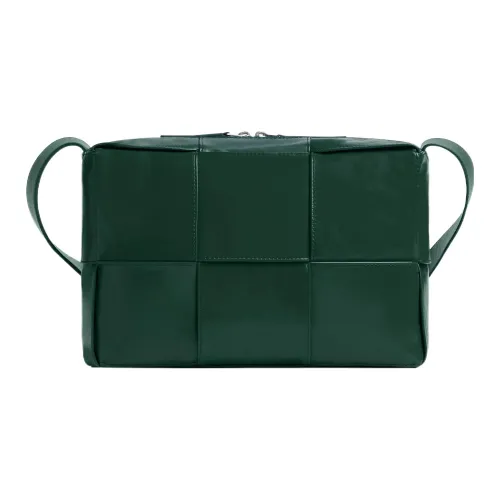 Bottega Veneta Arco Коровья кожа Camera Сумка Сумки через плечо Сумка через плечо Средний Мужской Изумруд