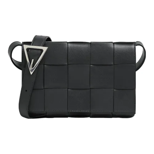 Bottega Veneta CASSETTE Сумки кросс-боди Мужские
