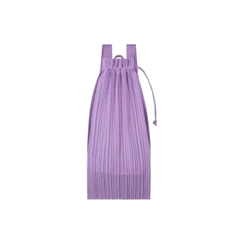 ISSEY MIYAKE Рюкзаки Женские