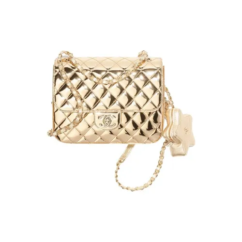 CHANEL Рюкзаки Женские