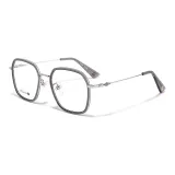 Прозрачно-серый, серебристый