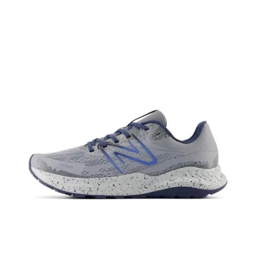New Balance DynaSoft Nitrel V5 Low Топ Беговые кроссовки Унисекс Серо-голубой Японская версия