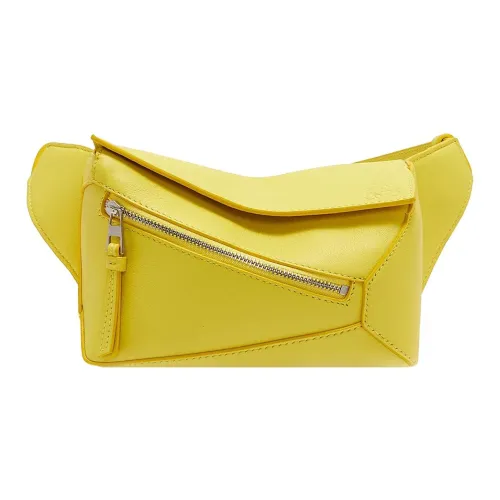 LOEWE Пазл Коровья кожа Бананка Мини Мужской Лайм