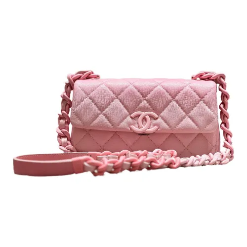 CHANEL Сумки через плечо Женские