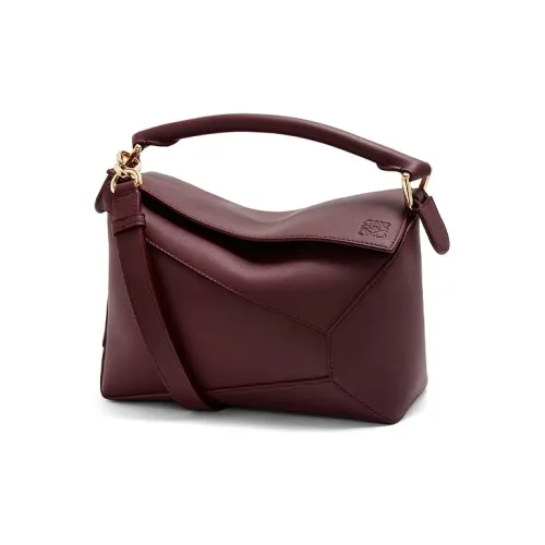 LOEWE Пазл Коровья кожа Сумка Сумка через плечо Сумка через плечо Маленькая Женская Темно-бордовый Красный