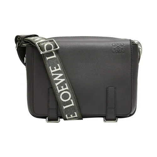 LOEWE Сумки через плечо Унисекс