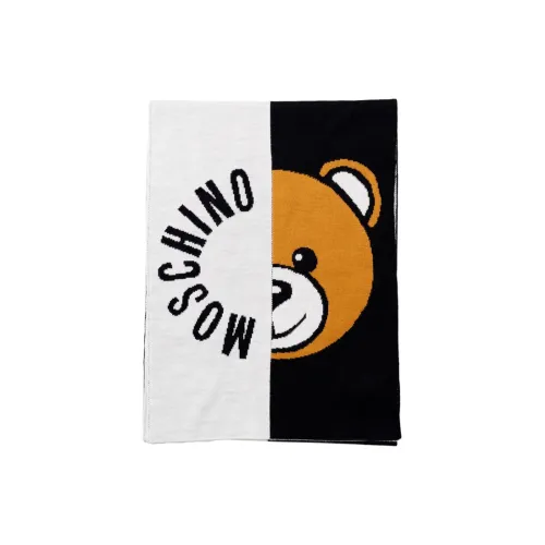 MOSCHINO Вязаные шарфы Женские