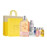 Вишневый цветок Баня 250 мл + Цветочный дизайн Wonderland Крем для рук 30 мл