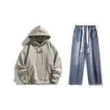 Комплект одежды (Светлый кофейный свитшот + Темно-синие джинсы с эффектом вымытого ткани) (На флисовой подкладке)