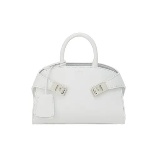 FERRAGAMO Телячья кожа Сумка через плечо Сумка Мини Женская Оптический белый