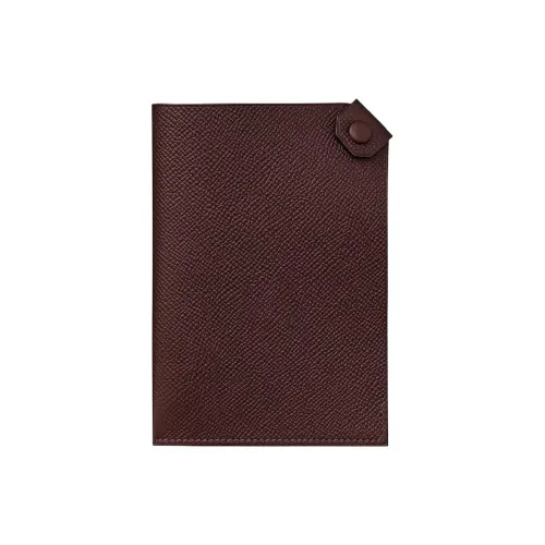 HERMES Tarmac Коровья кожа Держатель для паспорта Женский 0G Rouge Sellier Седло Красный