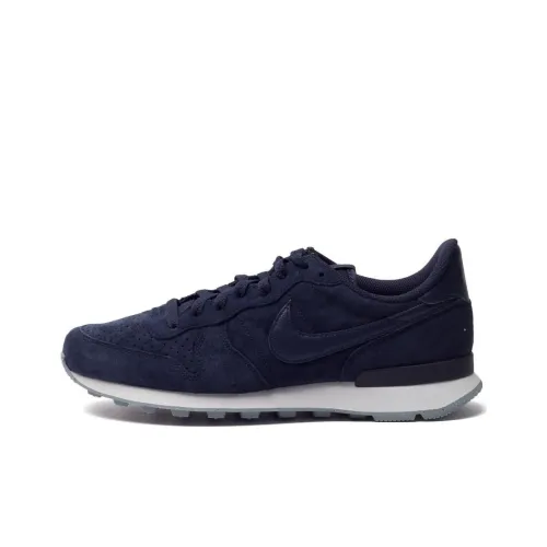 Nike Internationalist Беговые кроссовки Низкий Топ Темно-синий Мужской