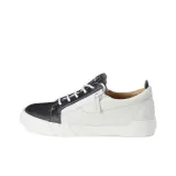 Чёрно-белый