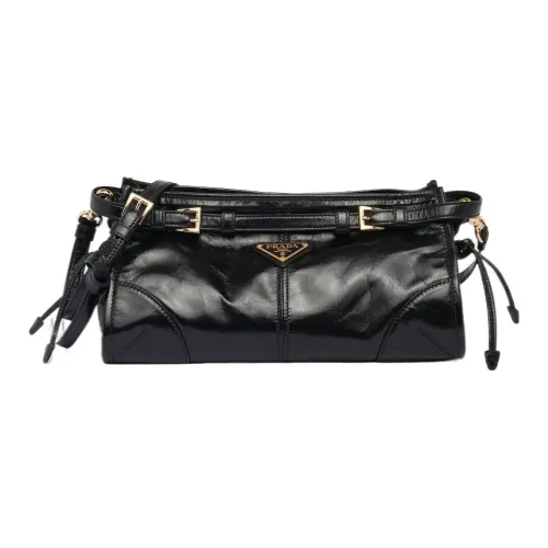 PRADA Сумки через плечо Женские