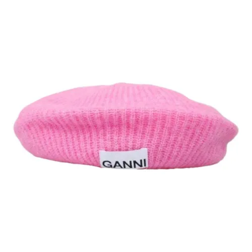 GANNI Вязаные шапки Женские