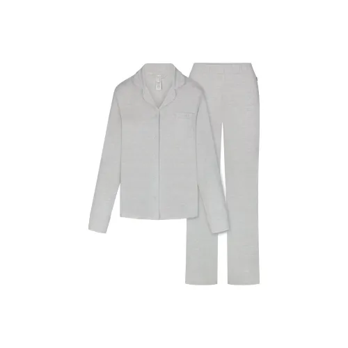 Skims Женские комплекты пижам