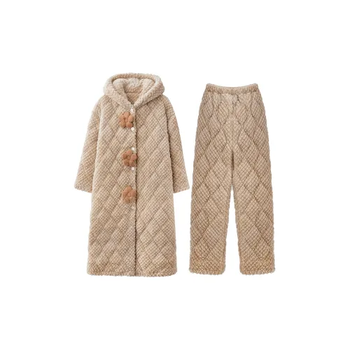 Lan Miao GEY Утепленный женский комплект пижам 52023 хаки для женщин