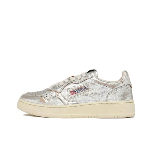 AUTRY Низкие кроссовки для скейтбординга цвет серебристый женские