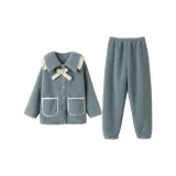 Светло-голубой