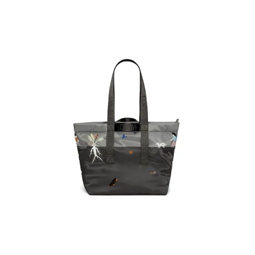 LOEWE Совместное издание Клатчи Мужской