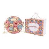 Группа медведей розового цвета