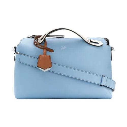 FENDI By The Way Series Pillow Bag из коровьей кожи сумка через плечо сумка среднего размера женская туманно-голубая