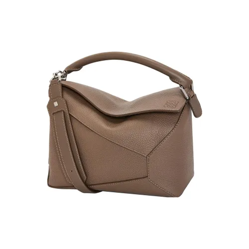 LOEWE Пазл Grained Телячья кожа Сумка через плечо Сумка Мужская Тундровый Зеленый