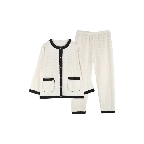 Xuan Liang 62746 Кремово-белый Женские Пижамные комплекты