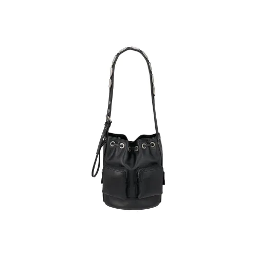 ZARA Сумки через плечо Черные Женские