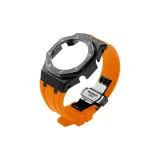 Золото-черный чехол, оранжевый ремешок, набор одежды и инструментов.