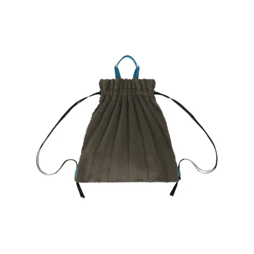 ISSEY MIYAKE Рюкзаки Женские