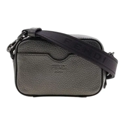 FENDI Сумки через плечо Унисекс
