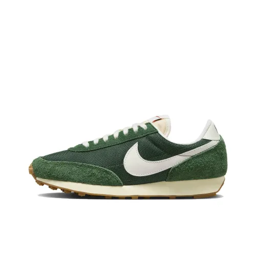 Nike Daybreak Беговые кроссовки Низкий топ Зеленый Женский