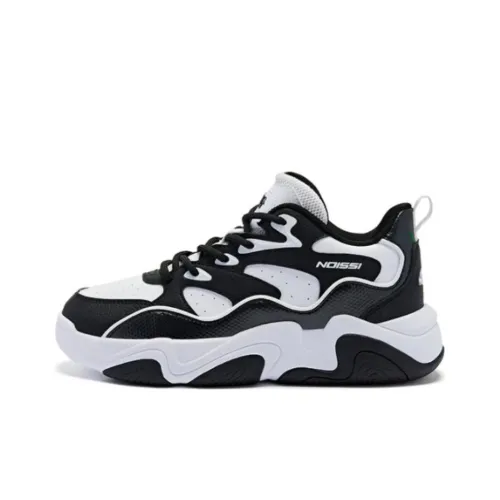 QIAODAN Fire Flame Противоскользящий Устойчивый к истиранию Низкий Топ Кроссовки с толстой подошвой Женские Черные