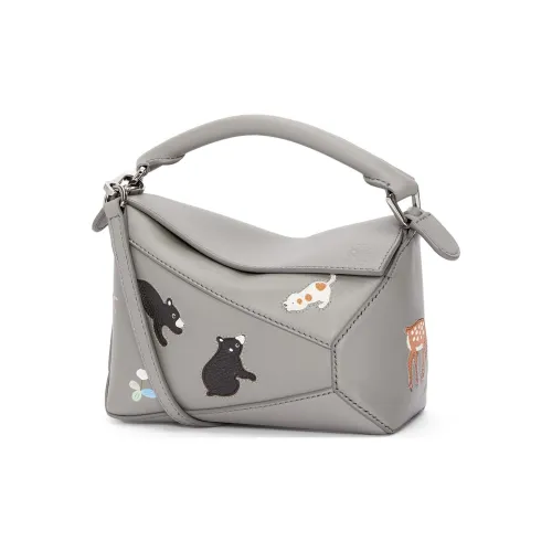 LOEWE Suna Fujita Коллаборация Сатин Телячья кожа Сумка Сумка через плечо Сумка через плечо Мини Женская Жемчужно-серый