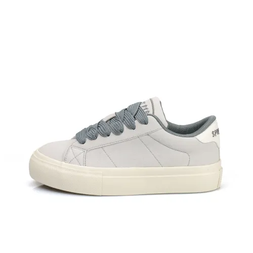 B10CROWN Low-Top Canvas Shoes Gray Women's