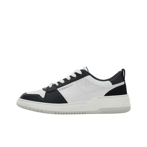 FERRAGAMO Низкие кроссовки для скейтбординга Женские Белые Черные