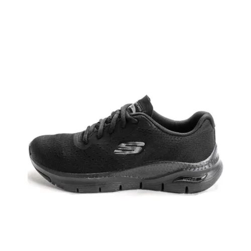 Skechers Slip-resistant Low Top Беговые кроссовки Женские Черные