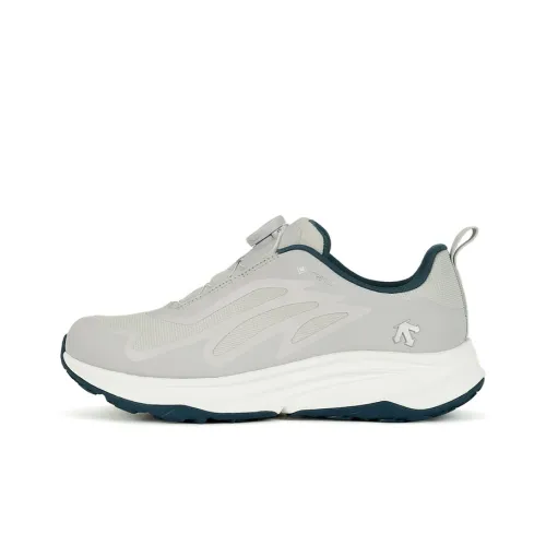 DESCENTE Беговые кроссовки Low Top LG Светло-серый Женские