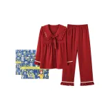 Красный женский подарочный набор в коробке