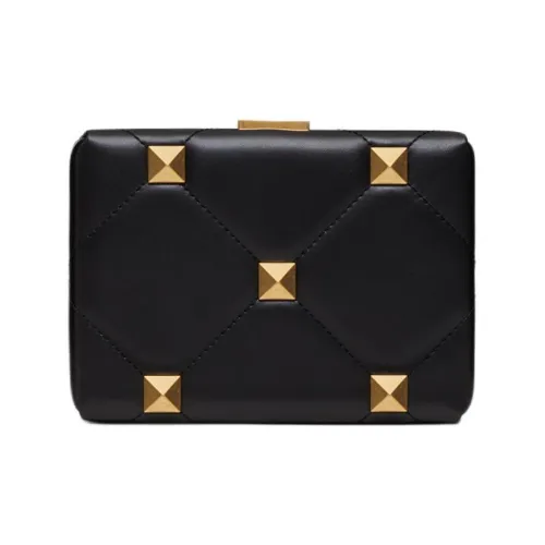 Valentino Roman Stud Nappa Sheepskin Evening Bag Сумка через плечо Женская Черная