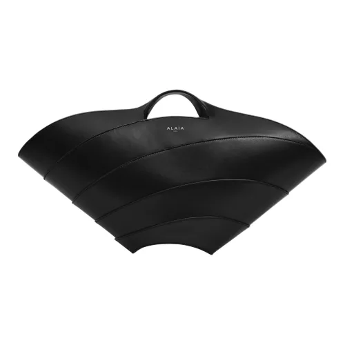 Alaia Телячья кожа Сумка через плечо Сумка среднего размера Женская Черная