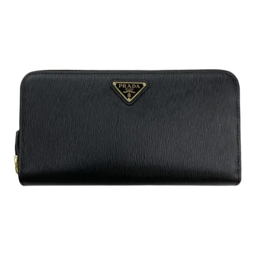 PRADA Женские кошельки