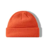 Оранжево-красный