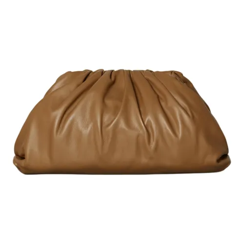 Bottega Veneta POUCH Облачная сумка Кожа Клатч Женские CAMEL