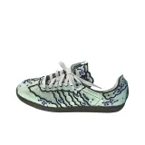 Синий, зеленый, черный.