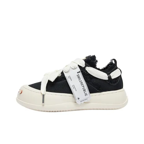 SMILEREPUBLIC Laugh series Canvas Shoes Low Top Unisex  
(SMILEREPUBLIC Laugh series Кеды Низкие Унисекс)