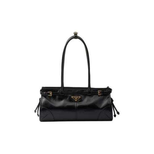 PRADA Сумки через плечо Женские