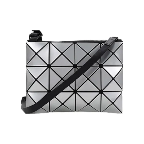 ISSEY MIYAKE Сумки через плечо Унисекс